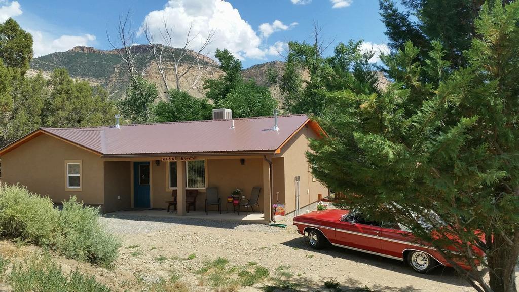 Grizzly Roadhouse Bed And Breakfast Cortez Dış mekan fotoğraf