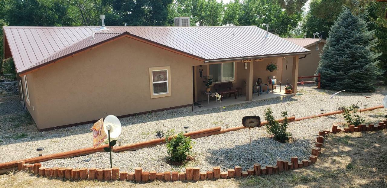 Grizzly Roadhouse Bed And Breakfast Cortez Dış mekan fotoğraf